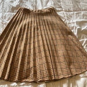 Pleated vintage skirt